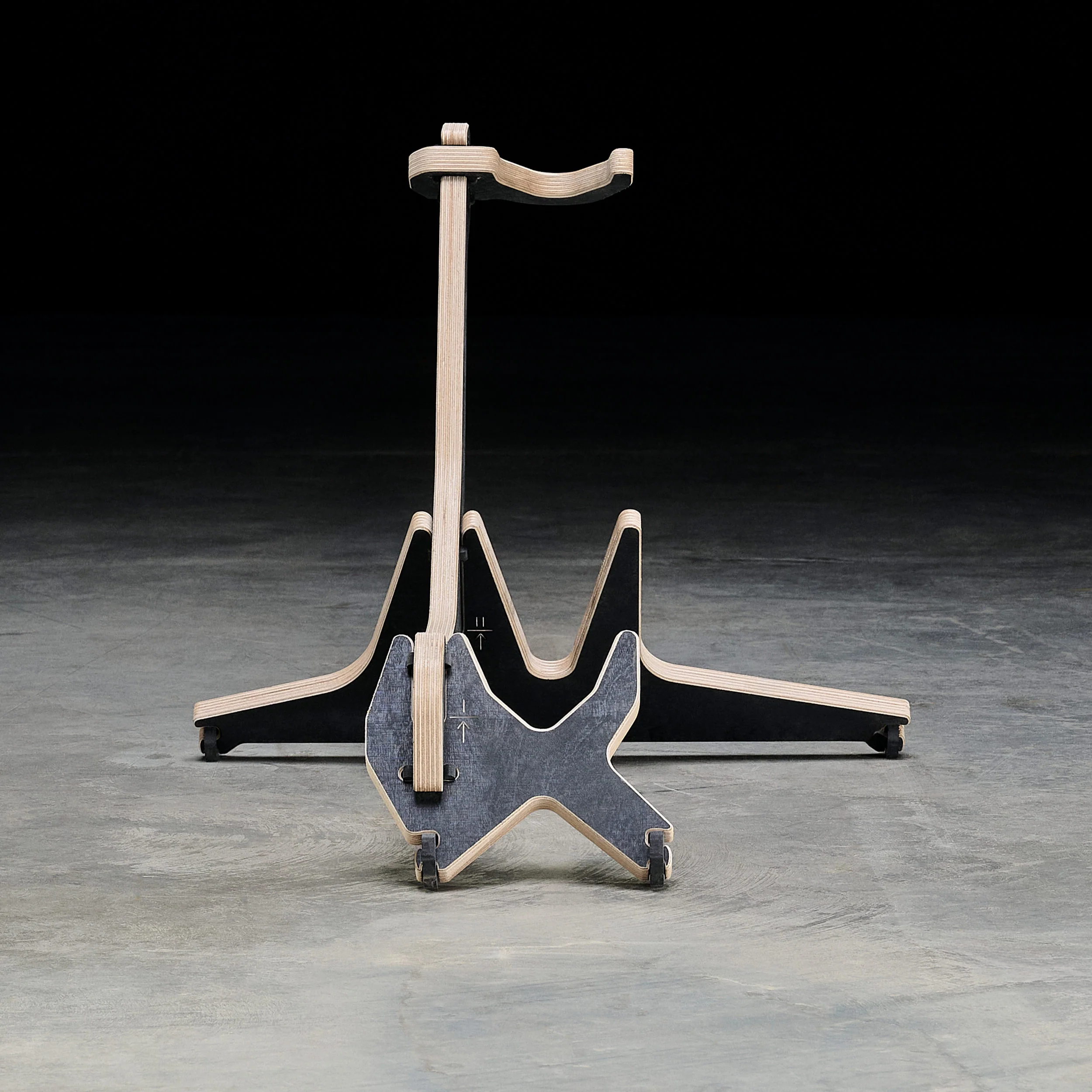 LOUNGE Bike Stand - Image 5