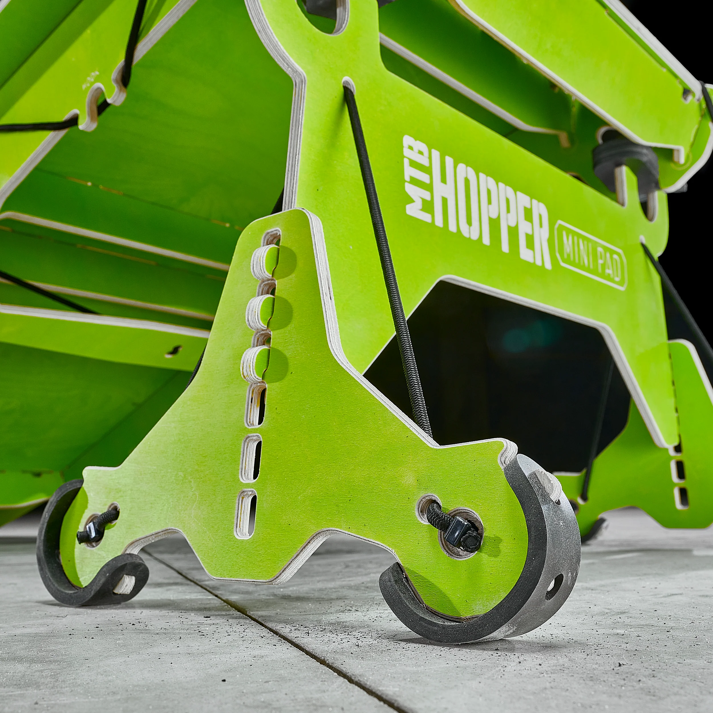 MINI PAD Landing - Image 11