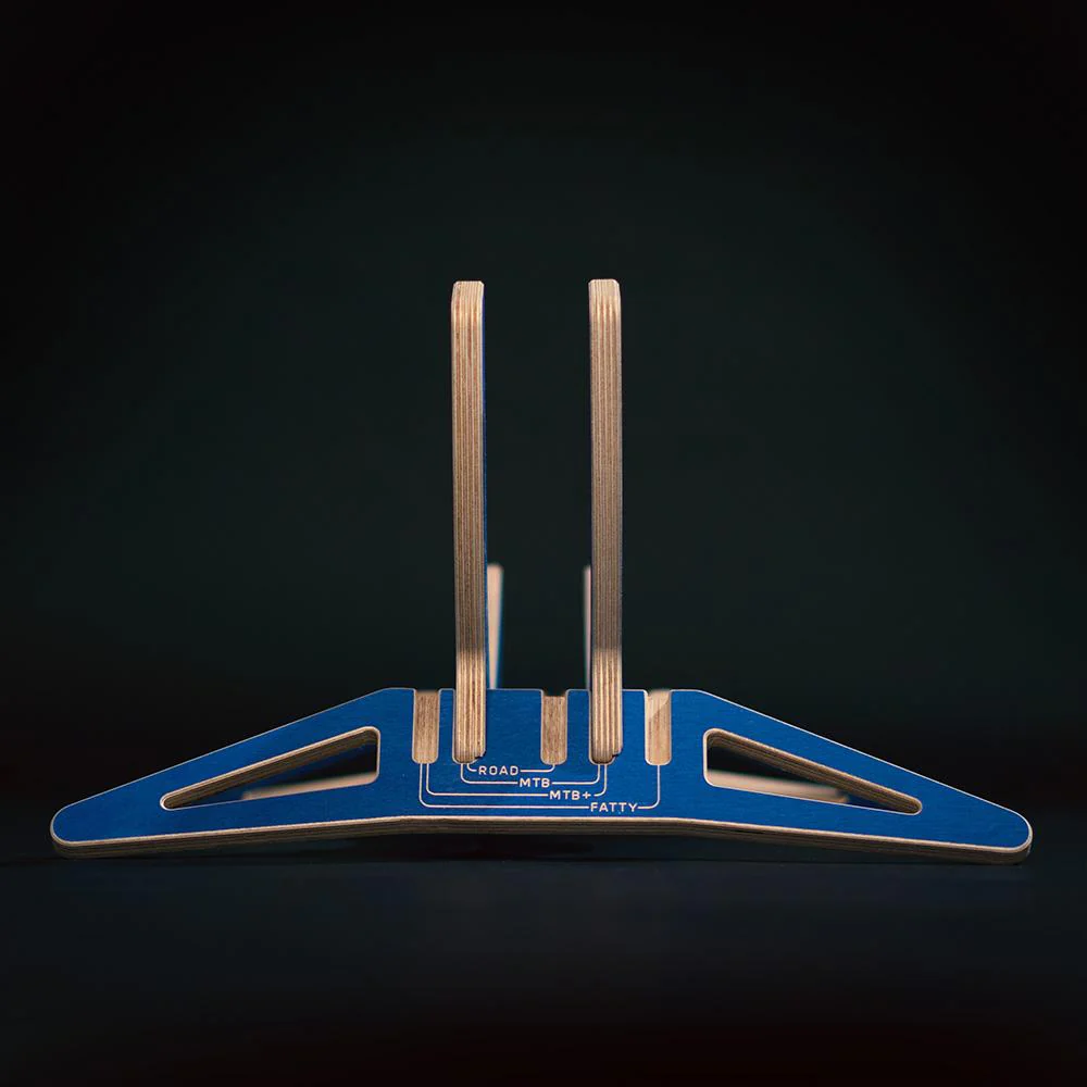 SMILE Bike Stand - Image 19