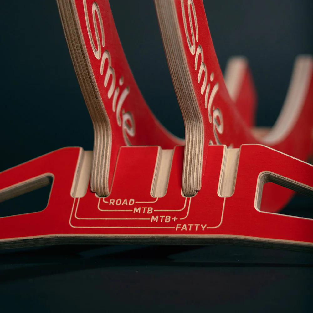 SMILE Bike Stand - Image 26