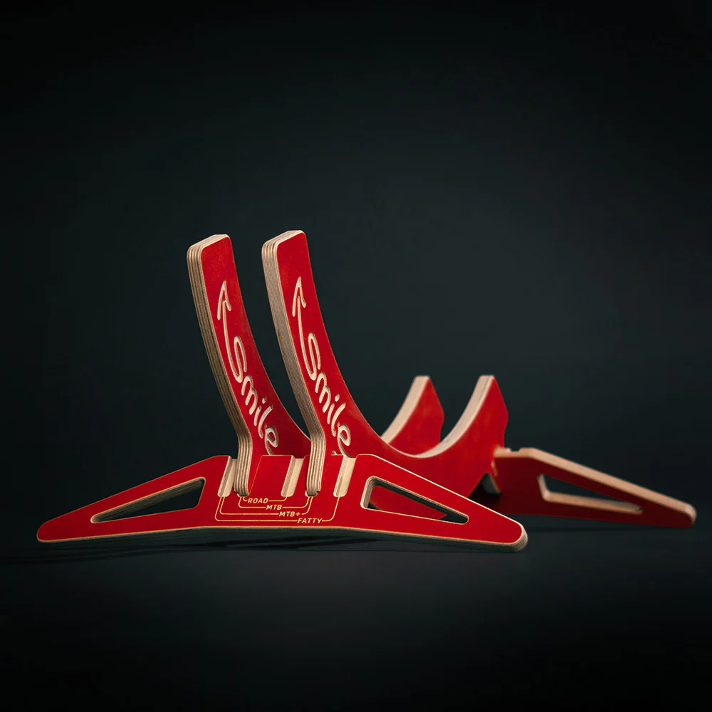 SMILE Bike Stand - Image 27