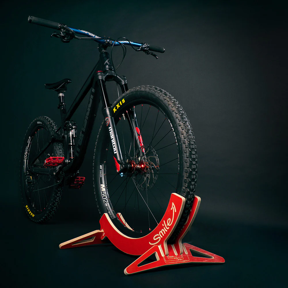 SMILE Bike Stand - Image 3